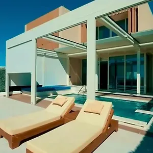 Coast & Residences 94 Paljasa